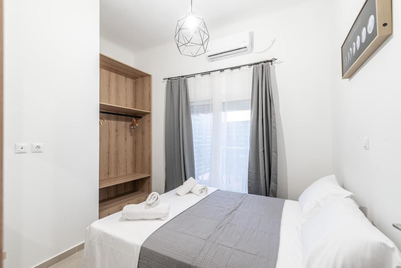 Blue Riviera Villas & Suites - Alimos 2 アテネ エクステリア 写真