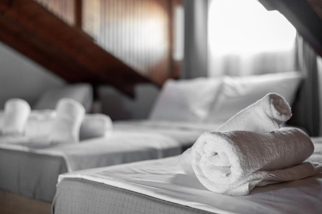 Blue Riviera Villas & Suites - Alimos 2 アテネ エクステリア 写真