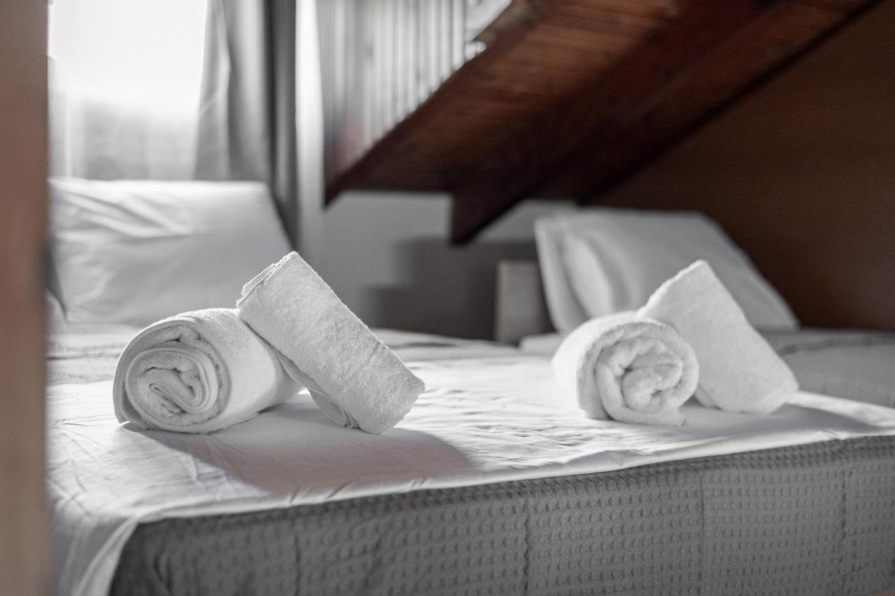 Blue Riviera Villas & Suites - Alimos 2 アテネ エクステリア 写真